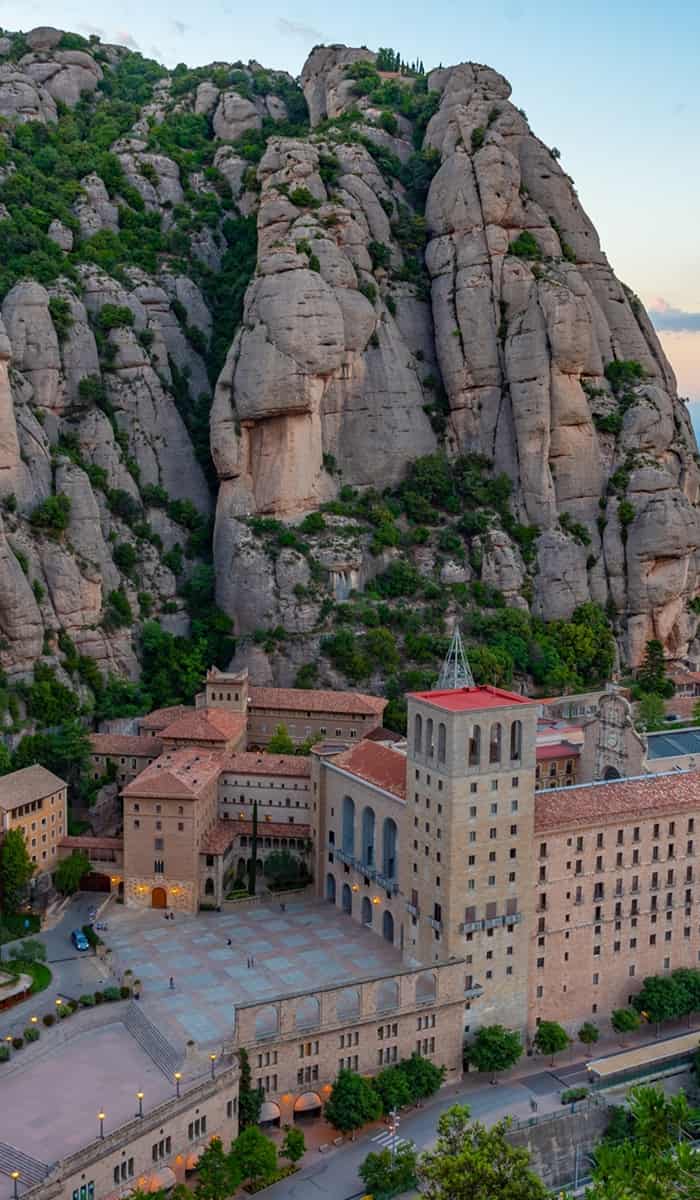 eSIM data plans for Montserrat